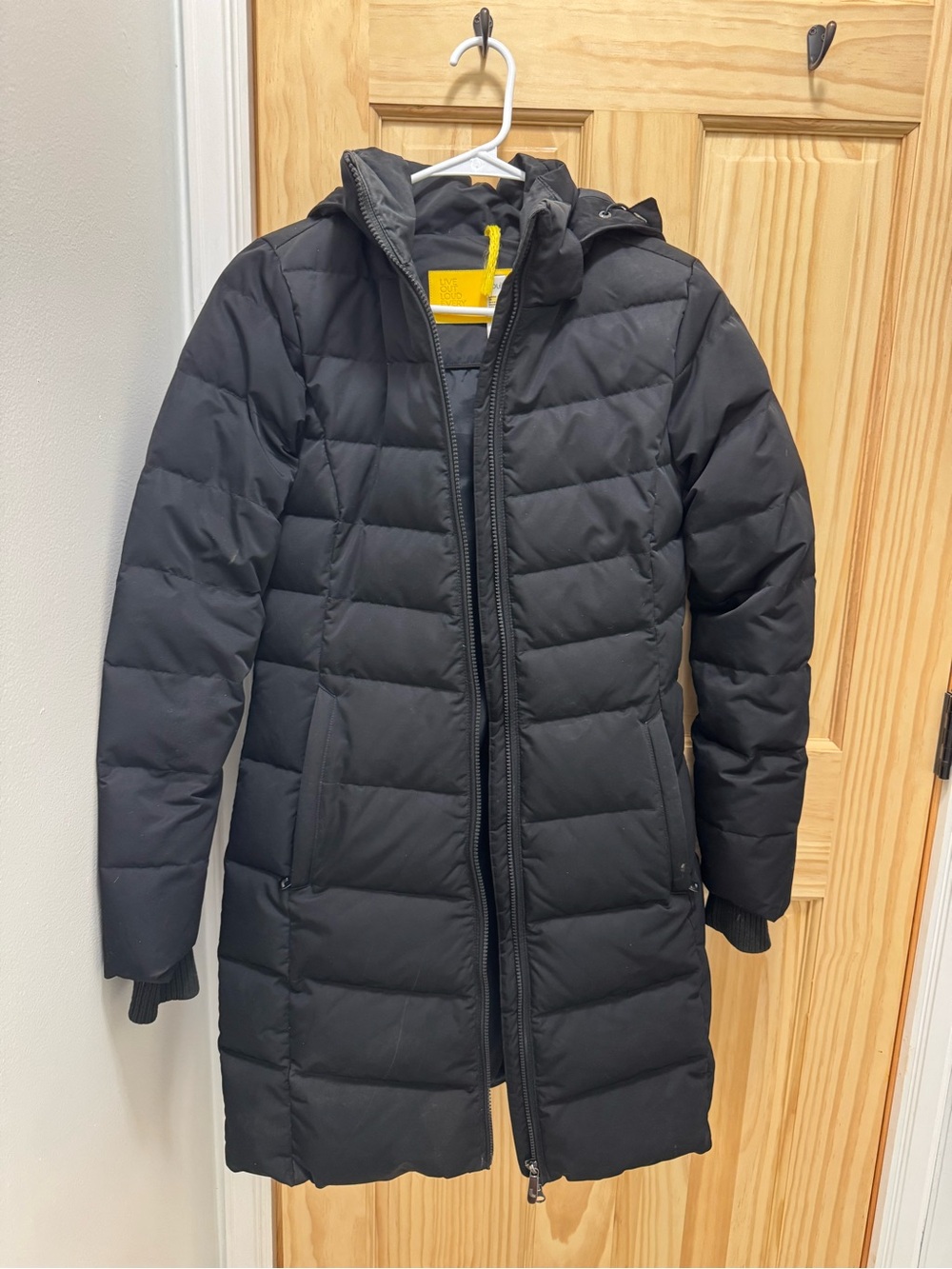 Lole Black Hooded Women's Winter Jacket